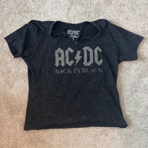 AC/DC Women’s Black Graphic T-Shirt